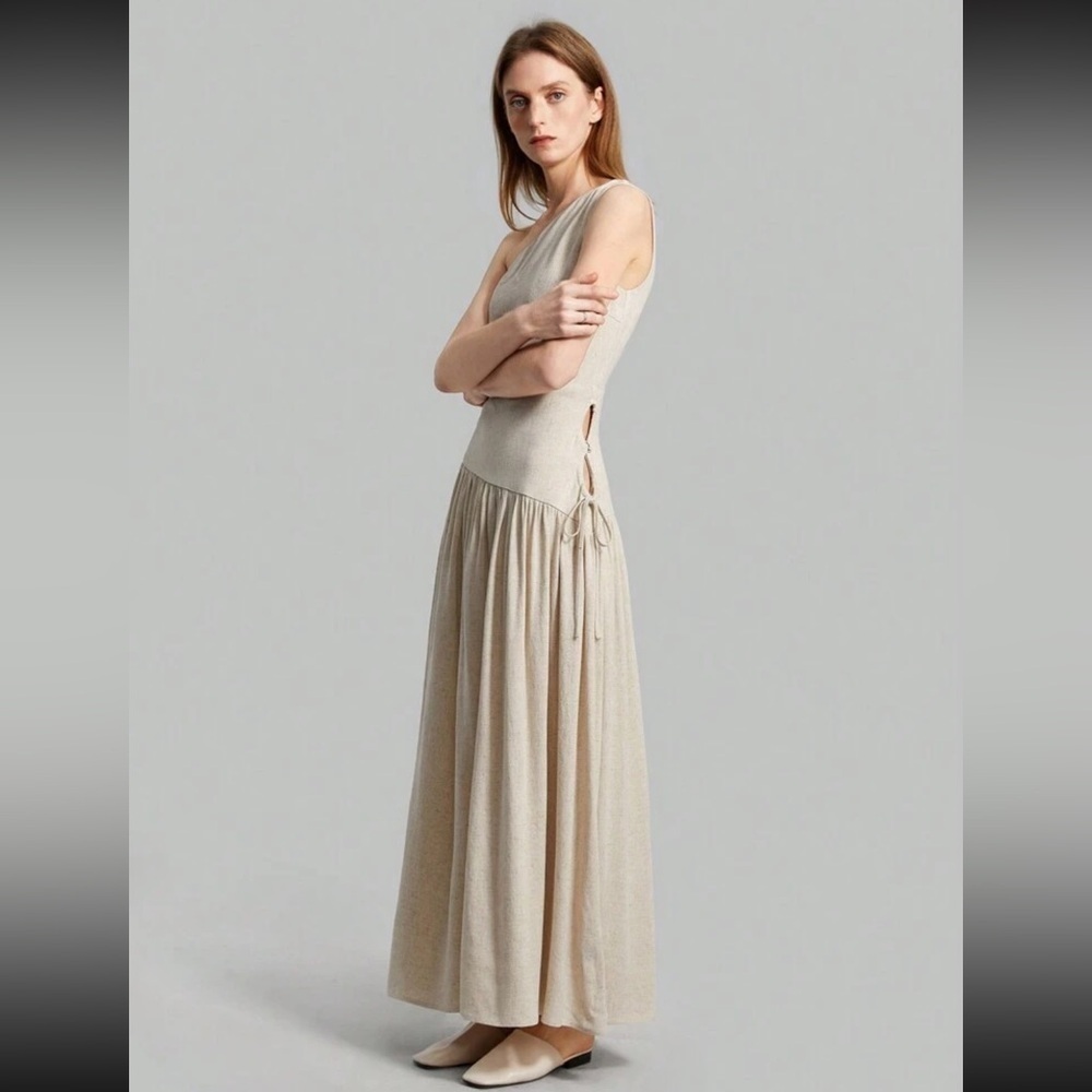 Elegant Khaki Linen One-Shoulder Dress - Picture 3 of 9